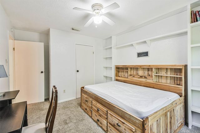 12 Coralberry Road, Spring, TX 77381