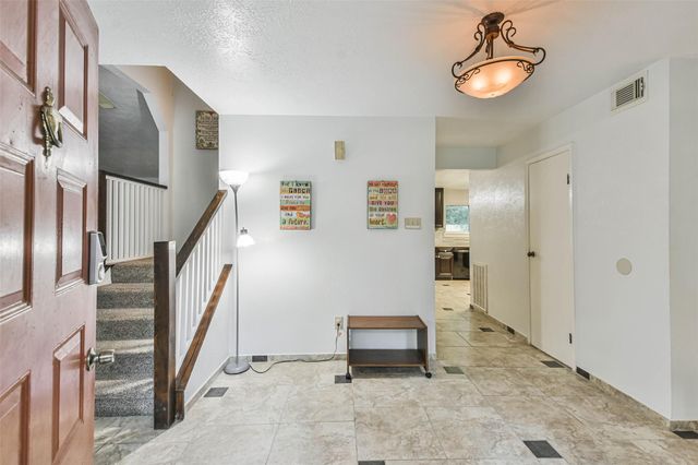 12 Coralberry Road, Spring, TX 77381