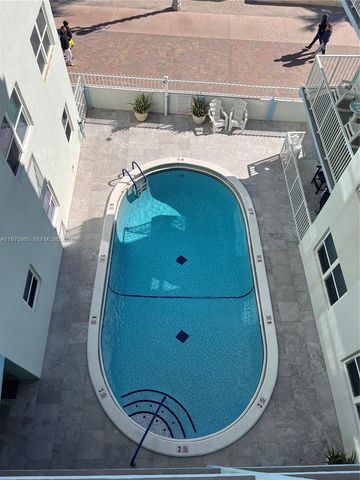2600 N Surf Road 403, Hollywood, FL 33019