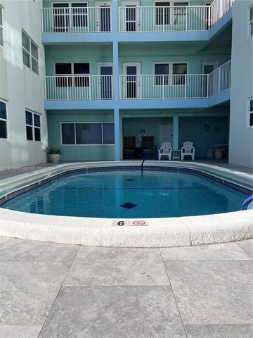 2600 N Surf Road 403, Hollywood, FL 33019