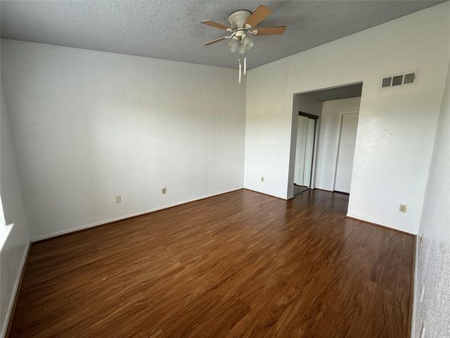 10555 Turtlewood Court 2011, Houston, TX 77072