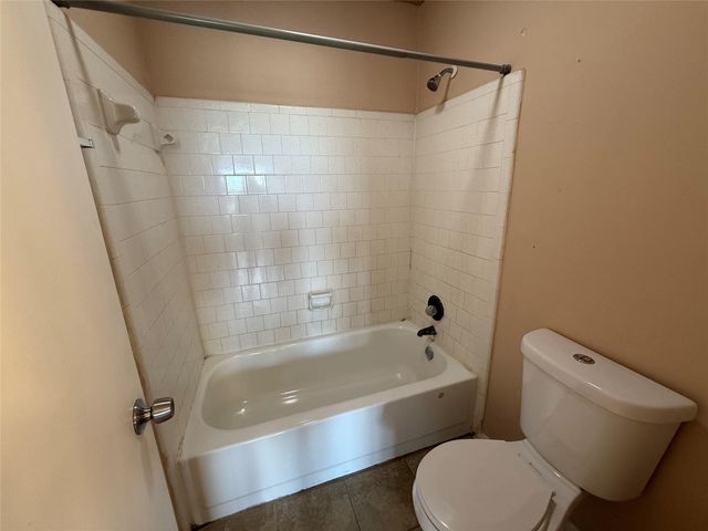 10555 Turtlewood Court 2011, Houston, TX 77072