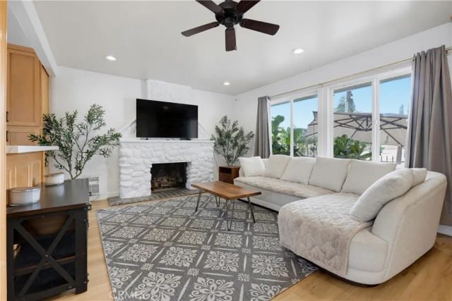 9471 Mokihana, Huntington Beach, CA 92646