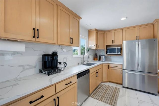 9471 Mokihana, Huntington Beach, CA 92646
