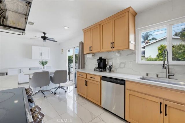 9471 Mokihana, Huntington Beach, CA 92646