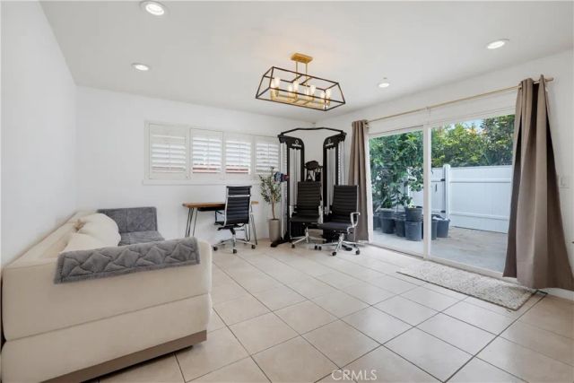 9471 Mokihana, Huntington Beach, CA 92646