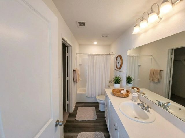 6114 Harrah Lane, Forney, TX 75126