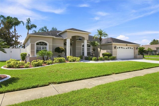 8704 CYPRESS LAKES BOULEVARD, New Port Richey, FL 34653
