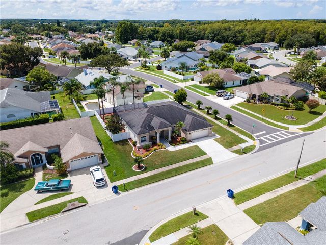 8704 CYPRESS LAKES BOULEVARD, New Port Richey, FL 34653