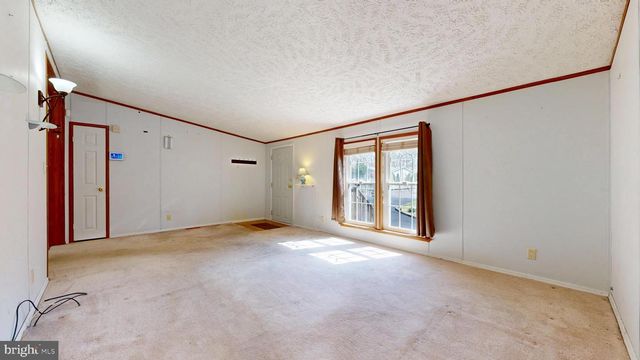 215 BOOKER AVE, Egg Harbor Township, NJ 08234