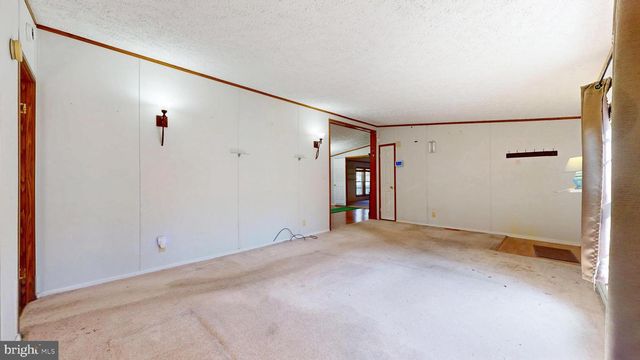 215 BOOKER AVE, Egg Harbor Township, NJ 08234