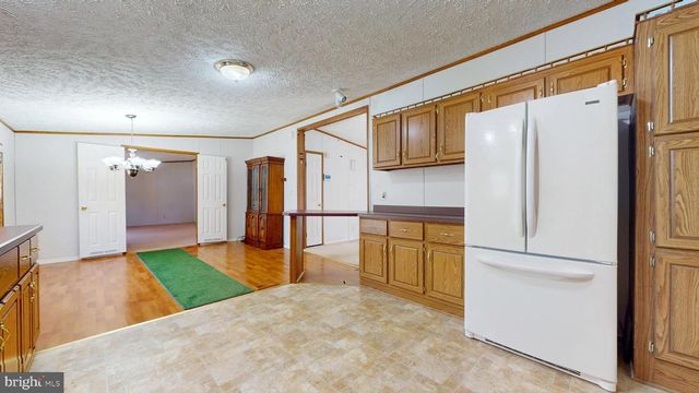 215 BOOKER AVE, Egg Harbor Township, NJ 08234