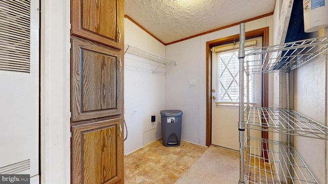 215 BOOKER AVE, Egg Harbor Township, NJ 08234