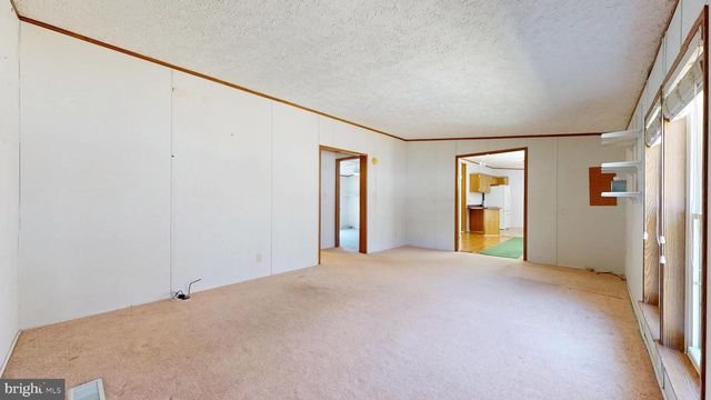 215 BOOKER AVE, Egg Harbor Township, NJ 08234