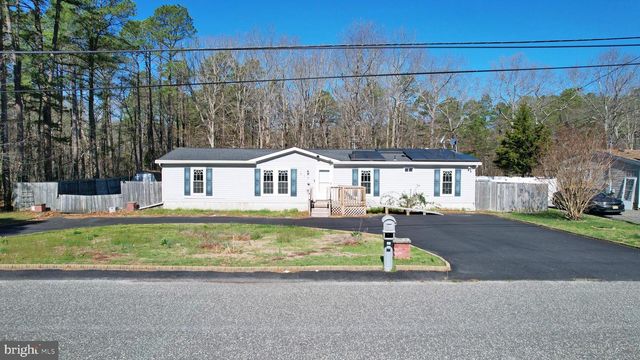 215 BOOKER AVE, Egg Harbor Township, NJ 08234