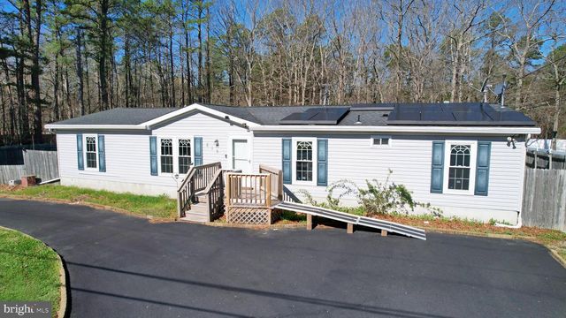 215 BOOKER AVE, Egg Harbor Township, NJ 08234
