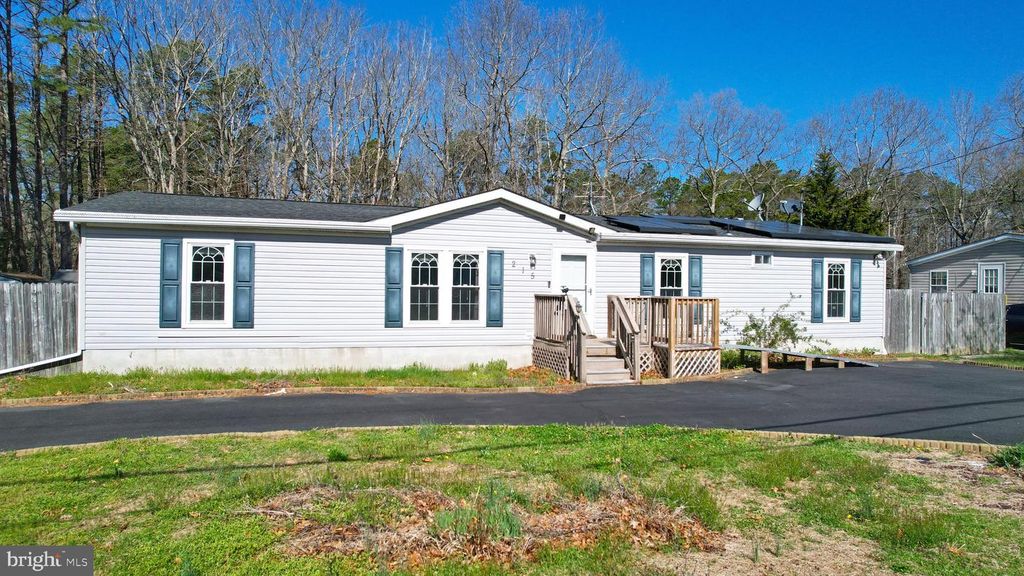 215 BOOKER AVE, Egg Harbor Township, NJ 08234
