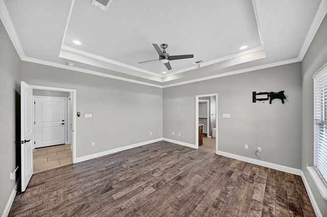 7209 E County Rd 96, Midland, TX 79706