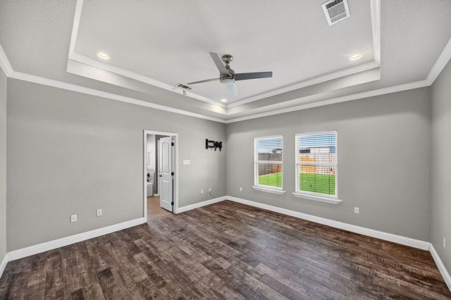 7209 E County Rd 96, Midland, TX 79706