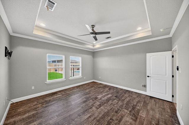 7209 E County Rd 96, Midland, TX 79706