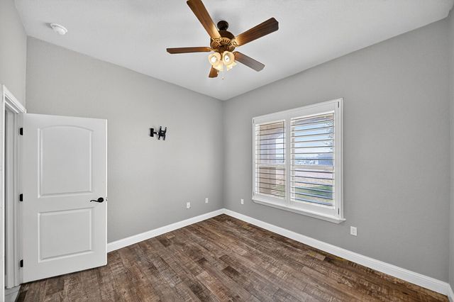 7209 E County Rd 96, Midland, TX 79706