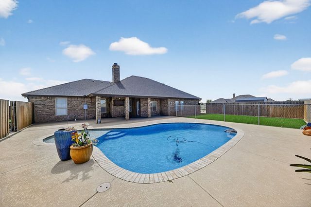 7209 E County Rd 96, Midland, TX 79706