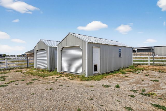 7209 E County Rd 96, Midland, TX 79706