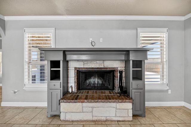 7209 E County Rd 96, Midland, TX 79706