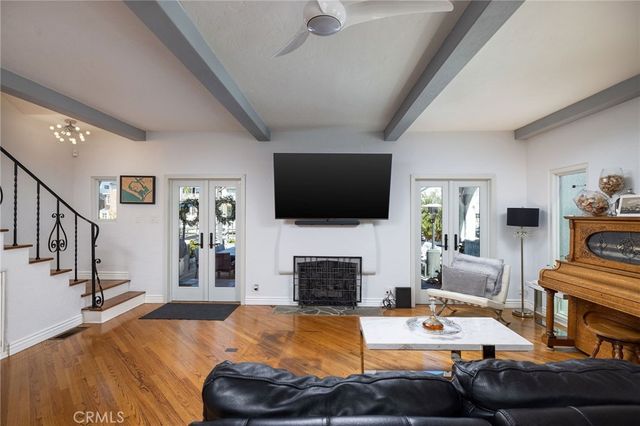 90 Rivo Alto Canal, Long Beach, CA 90803