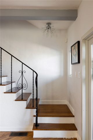 90 Rivo Alto Canal, Long Beach, CA 90803