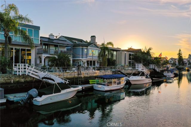90 Rivo Alto Canal, Long Beach, CA 90803