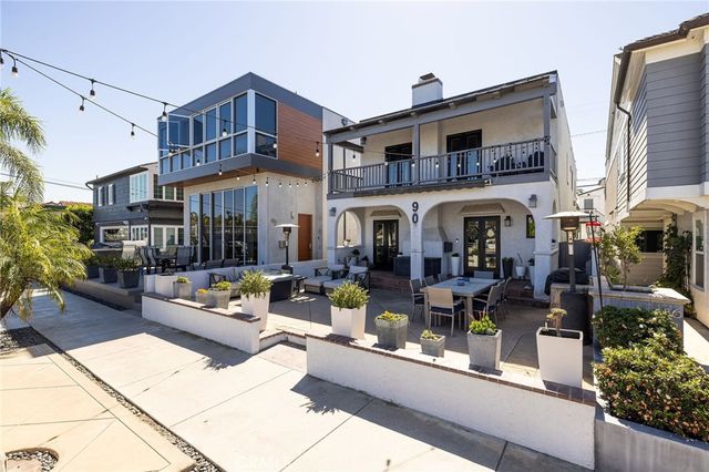 90 Rivo Alto Canal, Long Beach, CA 90803