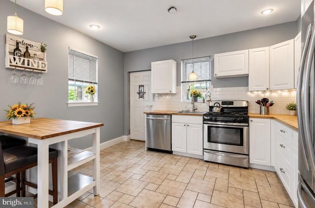2713 ALRESFORD ST, Philadelphia, PA 19137