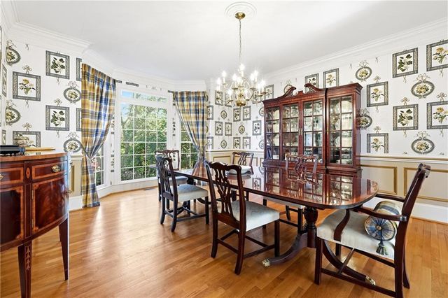 350 Waters Bend Way, Johns Creek, GA 30022