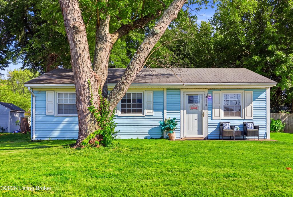 4618 E Indian Trail, Louisville, KY 40213