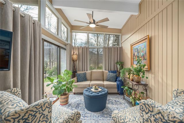 471 Brunswick Road, Waynesville, NC 28786