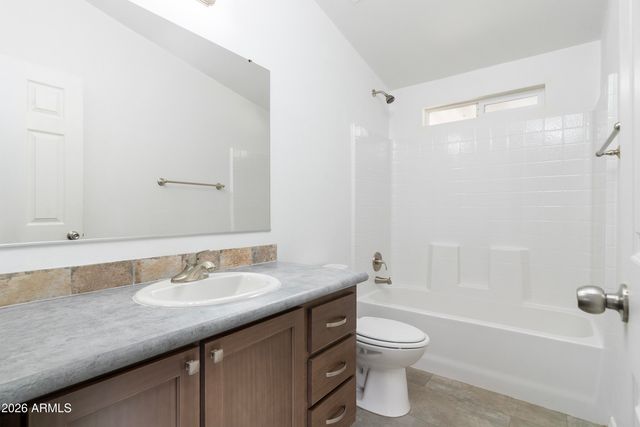 8601 N 71st Avenue 70, Glendale, AZ 85301