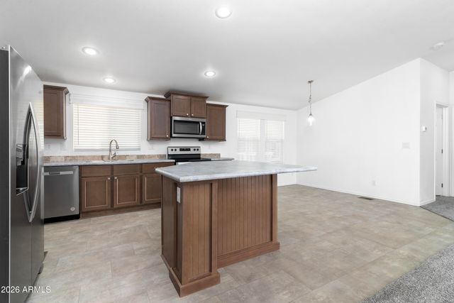 8601 N 71st Avenue 70, Glendale, AZ 85301