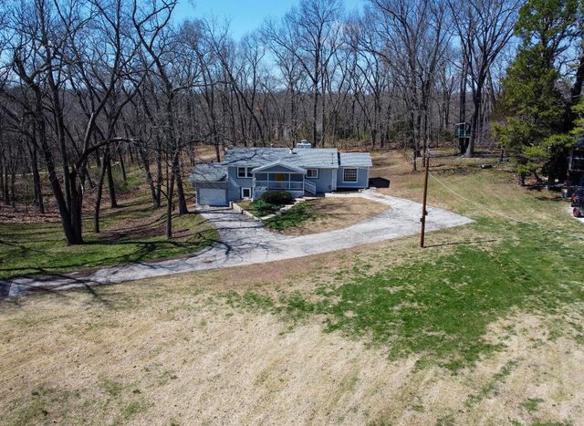 4859 S Roslyn Avenue, Springfield, MO 65804