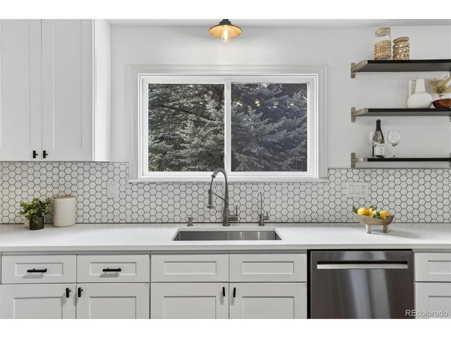 9771 W Unser Ave, Littleton, CO 80128