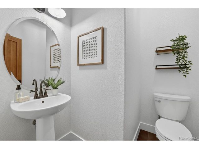 9771 W Unser Ave, Littleton, CO 80128