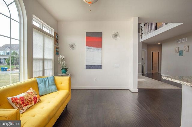 200 W TESTAVERDE RD, Newark, DE 19702