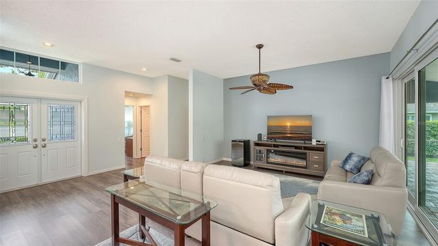 4391 MAPLEWOOD LANE, Sarasota, FL 34238