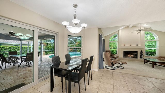 4391 MAPLEWOOD LANE, Sarasota, FL 34238