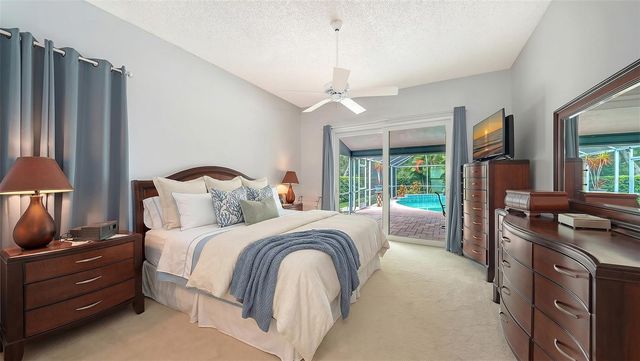 4391 MAPLEWOOD LANE, Sarasota, FL 34238