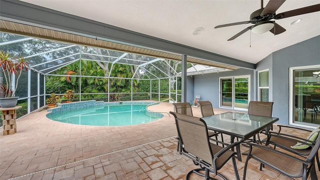 4391 MAPLEWOOD LANE, Sarasota, FL 34238