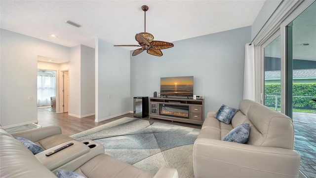 4391 MAPLEWOOD LANE, Sarasota, FL 34238