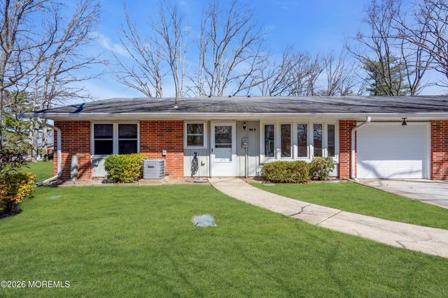 180 Sterling Court B, Lakewood, NJ 08701