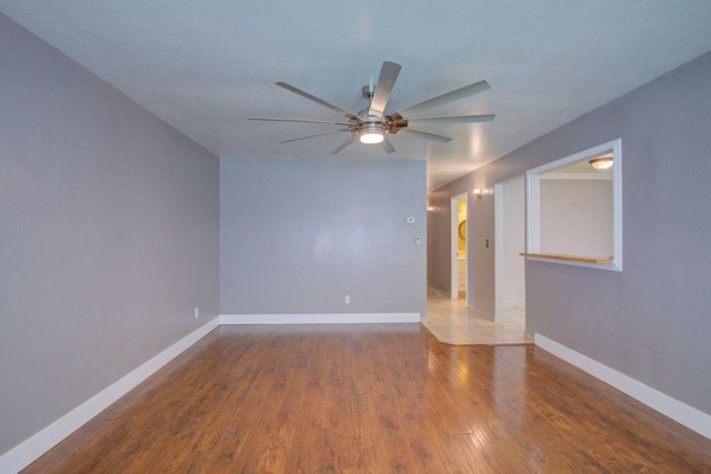 9906 Jennifer Ct, Delhi, CA 95315