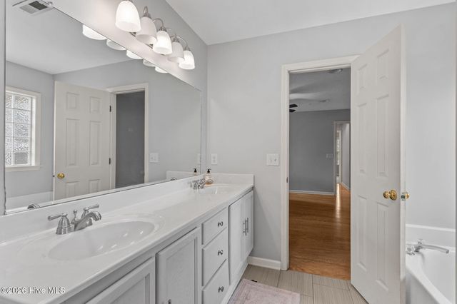 410 Point View Court, Wilmington, NC 28411